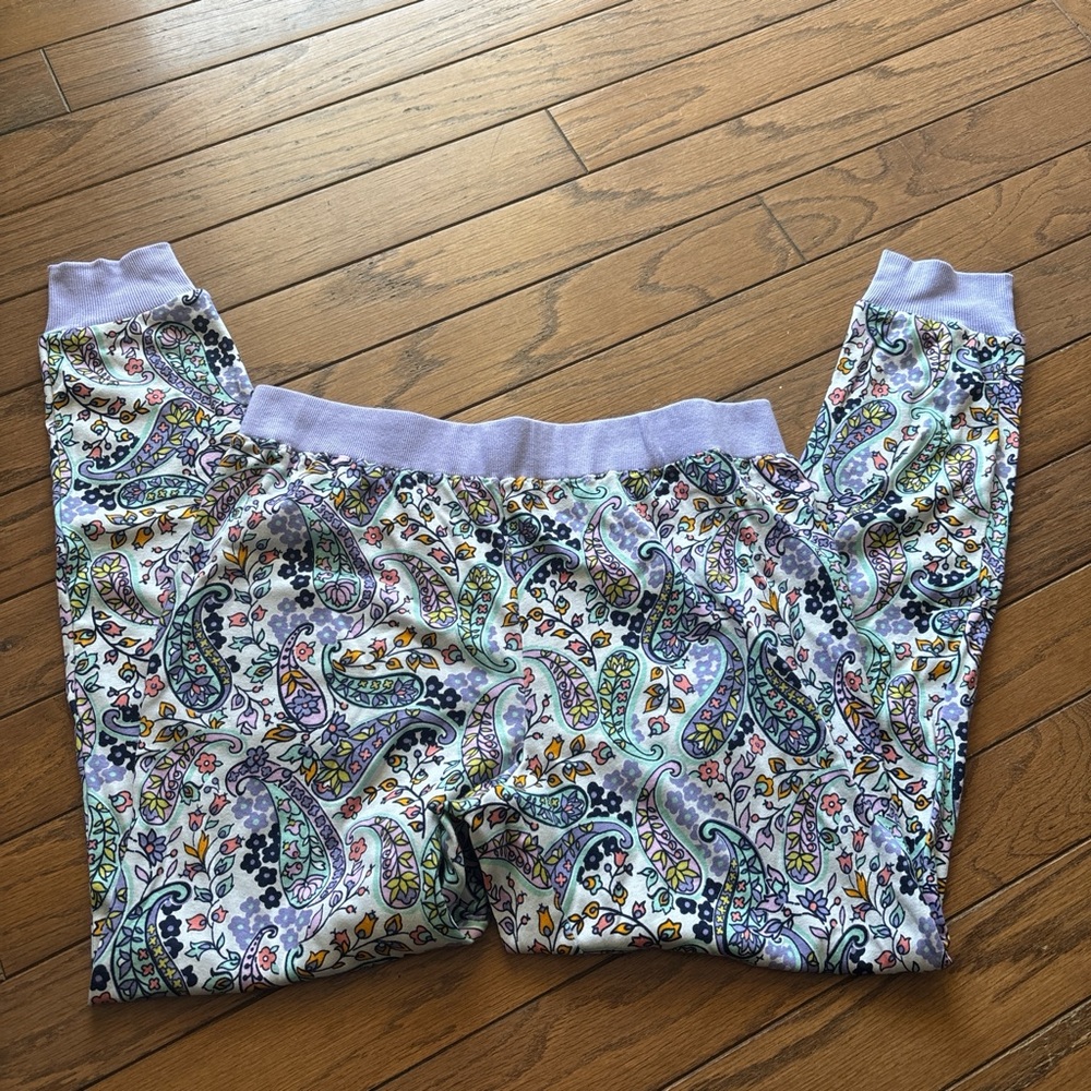 Vera Bradley Colorful Paisley Print Pants